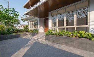 Brand New 4 Bedroom Plus Den House in Ayala Alabang Village
