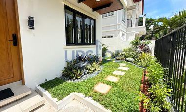 South Forbes Villas House for Sale - Modern Mediterranean House