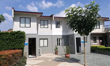 Affordable 3 br,1 t&b Townhouse with bank financing in Lancaster New City