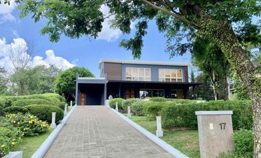 Plantation Hills Tagaytay Highlands House & Lot For Sale