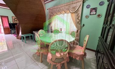 5-BEDROOM HOUSE IN PETERSVILLE, CAMP 7, BAGUIO CITY