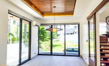 3 Storey House for Rent in Mckinley Hill Village, Taguig City near BGC and C5