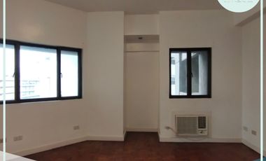 3 Bedroom Unit For Rent in Twin Tower, Apartment Ridge, Makati City