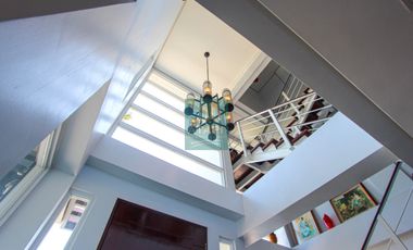 Modern 3BR Haven with Rooftop Serenity in Vista Grande, Talisay City