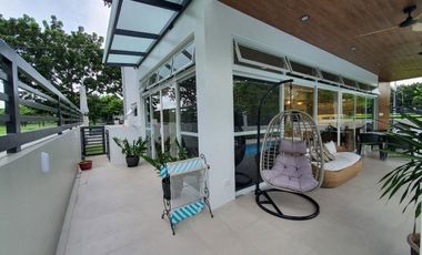 Modern House with Pool Manila Southwoods Residential Estate. Carmona Cavite