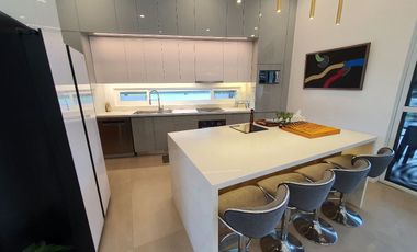 Modern House with Pool Manila Southwoods Residential Estate. Carmona Cavite