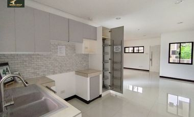 3-Bedroom Single Attached For Sale in The Grand Parkplace Village, Imus, Cavite