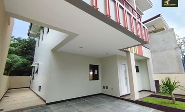 3-Bedroom Single Attached For Sale in The Grand Parkplace Village, Imus, Cavite