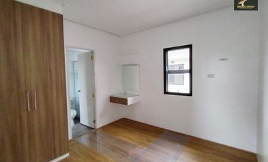 3-Bedroom Single Attached For Sale in The Grand Parkplace Village, Imus, Cavite