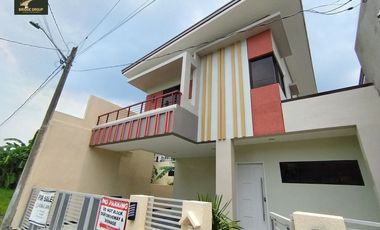 3-Bedroom Single Attached For Sale in The Grand Parkplace Village, Imus, Cavite