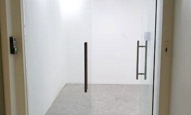 For Rent Bonifacio Global City 179sqm Office Space Modern New 32nd street Taguig