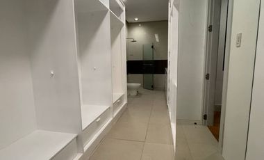 5 Bedroom House for rent in Mckinley Hill Village, Taguig