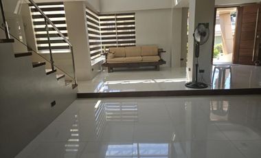 Best Value 4-BR Modern Residence in Prime BF Homes, Parañaque
