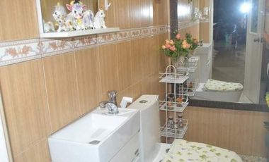 5 bedrooms 4 toilet and bath house and lot in Alawihao Daet camarines norte