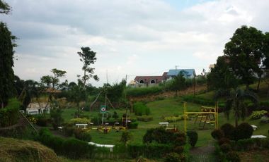 2 Storey House for sale at Santa Rosa Heights, Silang, Cavite