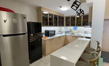 FOR SALE 3BR-132sqm with parking space