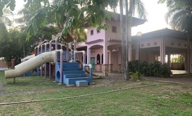 For Sale: 4 Bedrooms House and Lot in Buenavista Subd. Mabalacat Pampanga