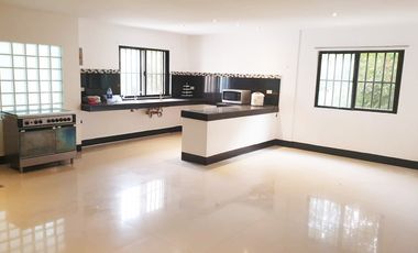 9 bedrooms House and Lot for rent in Antipolo City near Assumption