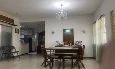 Bungalow house for Seniors