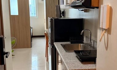 Studio Condo For Rent at Quantum Residences Pasay Near LRT & Universities