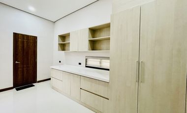 4BR Spacious Brand New Bungalow House & Lot for Sale in Las Piñas City