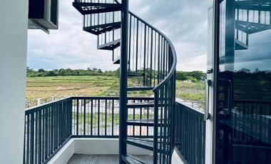 2 Properties In A 2700 Sqm Lot Size, Perfect For Resorts And Resto!