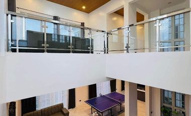 2 Properties In A 2700 Sqm Lot Size, Perfect For Resorts And Resto!