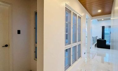 2 Properties In A 2700 Sqm Lot Size, Perfect For Resorts And Resto!