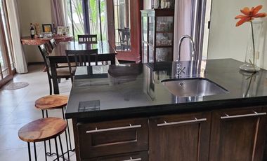 4 bedrooms with big garden space