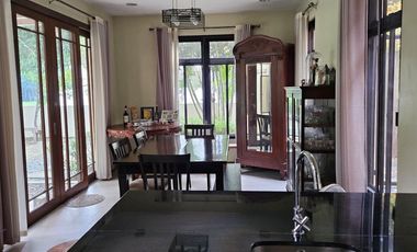 4 bedrooms with big garden space