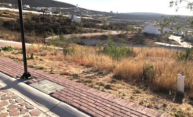 ESTUPENDO TERRENO HABITACIONAL  en  CD. MADERAS MONTAÑA FUJI 72