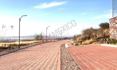 ESTUPENDO TERRENO HABITACIONAL  en  CD. MADERAS MONTAÑA FUJI 72