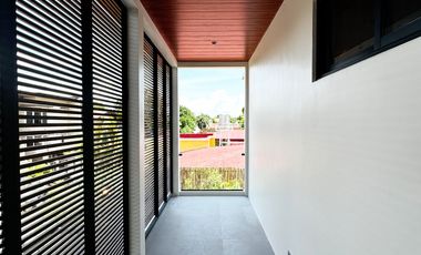 Gorgeous House and Lot with Pool for Sale in BF Homes, Parañaque City