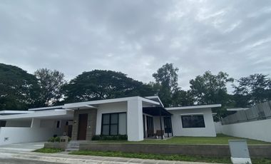 For Rent   3 BR House in Mahogany Parc Clark Freeport Zone !