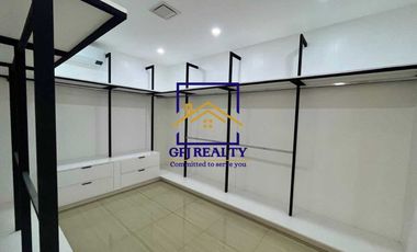 4 Bedrooms Plus 1 with Swimming Pool House for rent in Angeles, Pampanga
