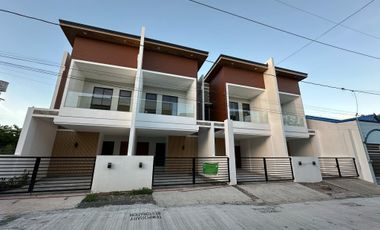 4-bedroom Townhouse and Lot For Sale in Town and Country Molino Bacoor cavite