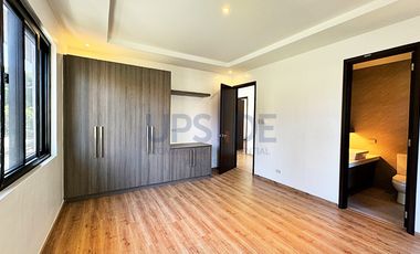 Tahanan Village Brand New Modern House For Sale