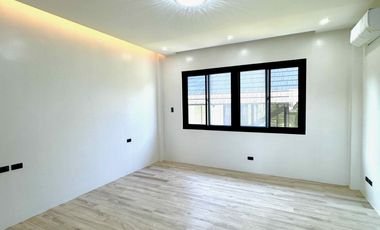 ELEGANT DESIGN HOUSE AND LOT FOR SALE IN BF HOMES PARANAQUE