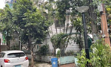 BEL AIR MAKATI HOUSE FOR SALE
