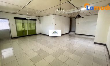Moonwalk Paranaque House & Lot for Sale (11.6M negotiable)