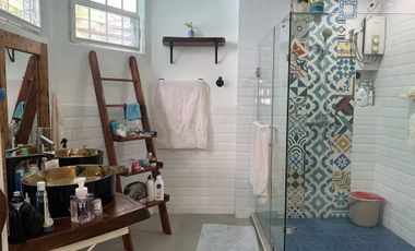 FULLY FURNISHED 2 STOREY AYALA ALABANG VILLAGE