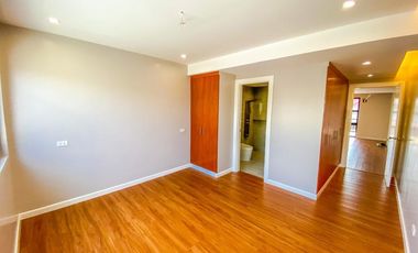 Elegantly Finished 3 Storey Townhouse in Pilar Village Las Pinas