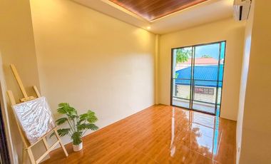 Modern 3 Storey Single House For Sale in Pilar Village Las Pinas City