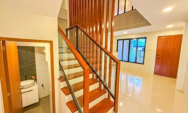 Modern 3 Storey Single House For Sale in Pilar Village Las Pinas City