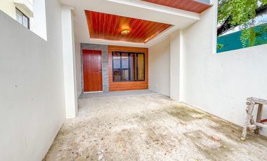 Modern 3 Storey Single House For Sale in Pilar Village Las Pinas City