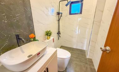 Modern 3 Storey Single House For Sale in Pilar Village Las Pinas City