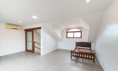 House for rent Portofino South 4 bedroom house with pool Las Piñas for rent