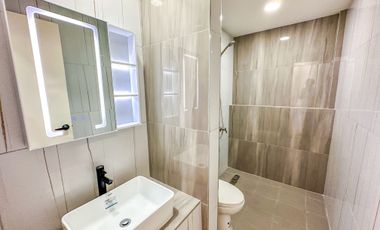 Spacious Brand New Duplex House in Pilar Village Las Piñas