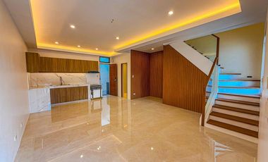 Elegantly Finished 2 Storey Duplex House For Sale in Pilar Village Las Piñas Cit