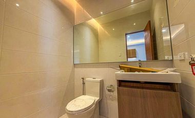 Elegantly Finished 2 Storey Duplex House For Sale in Pilar Village Las Piñas Cit